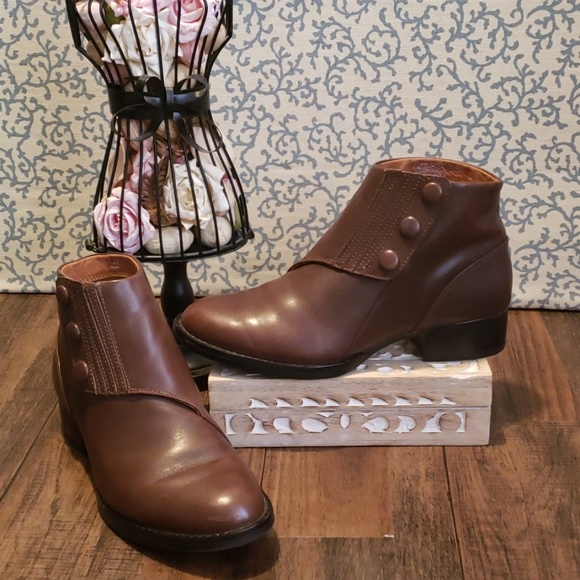 ariat ankle boots